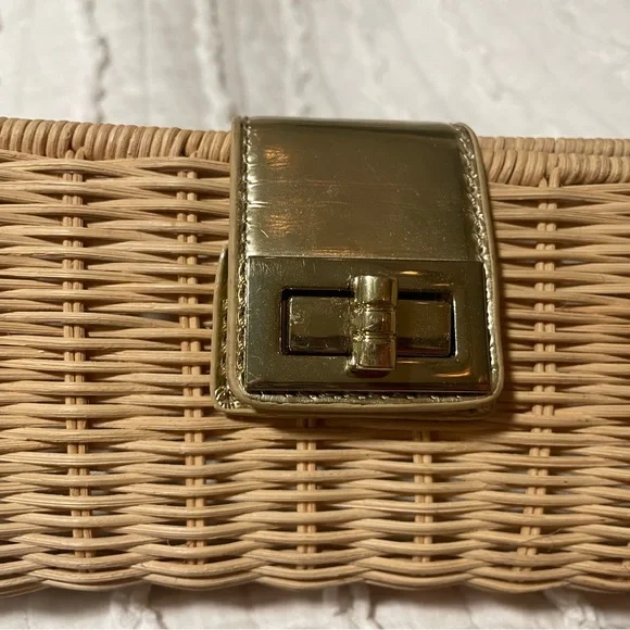 J CREW clutch. Great condition! Gold clasp - Picture 5 of 5